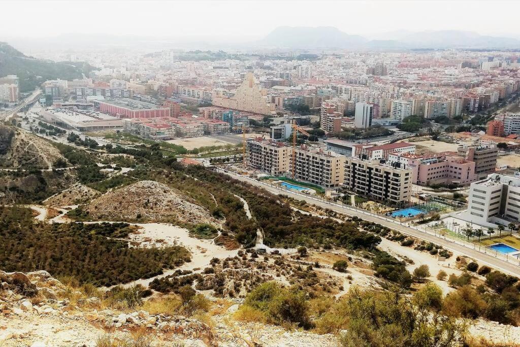 Modern Flat At Garbinet With Wifi Apartment Alicante Exterior photo